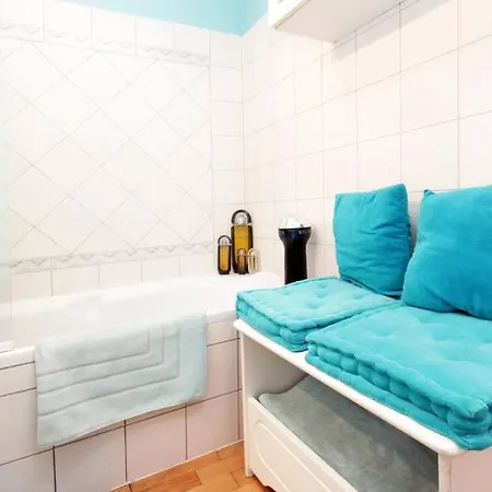 Exotic Loft In Montmartre + Terrace ! Appartamento *