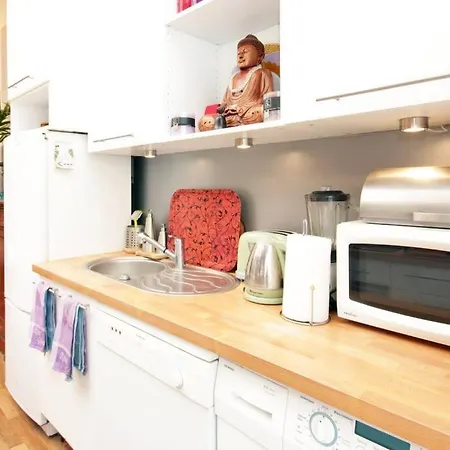 Exotic Loft In Montmartre + Terrace ! Paris