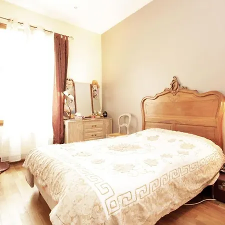 Appartamento Exotic Loft In Montmartre + Terrace ! Parigi